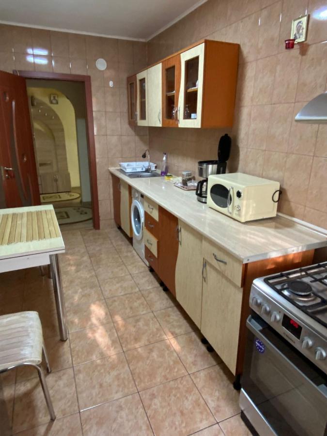Apartment For Rent Galaţi Екстериор снимка